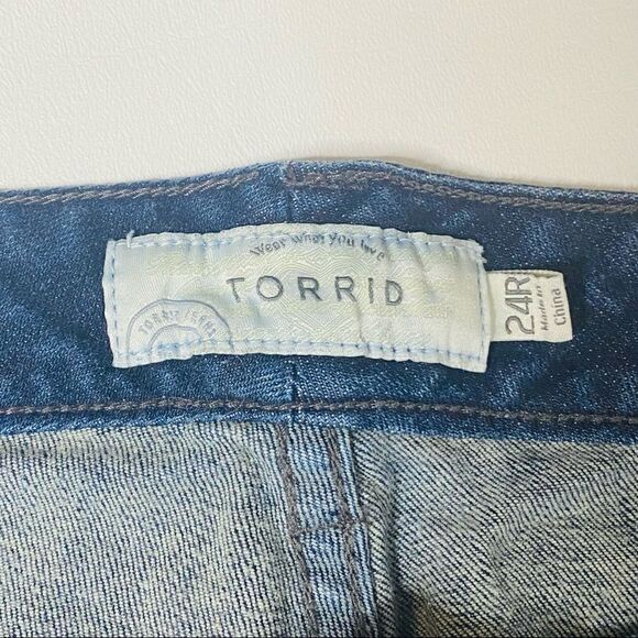 Torrid | High Rise Stretch Jeans - Picture 3 of 6